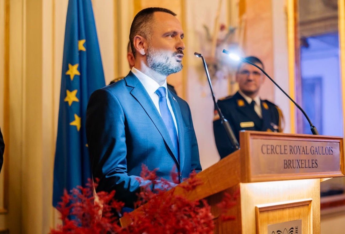 Ambasador Danijel Apostolovic